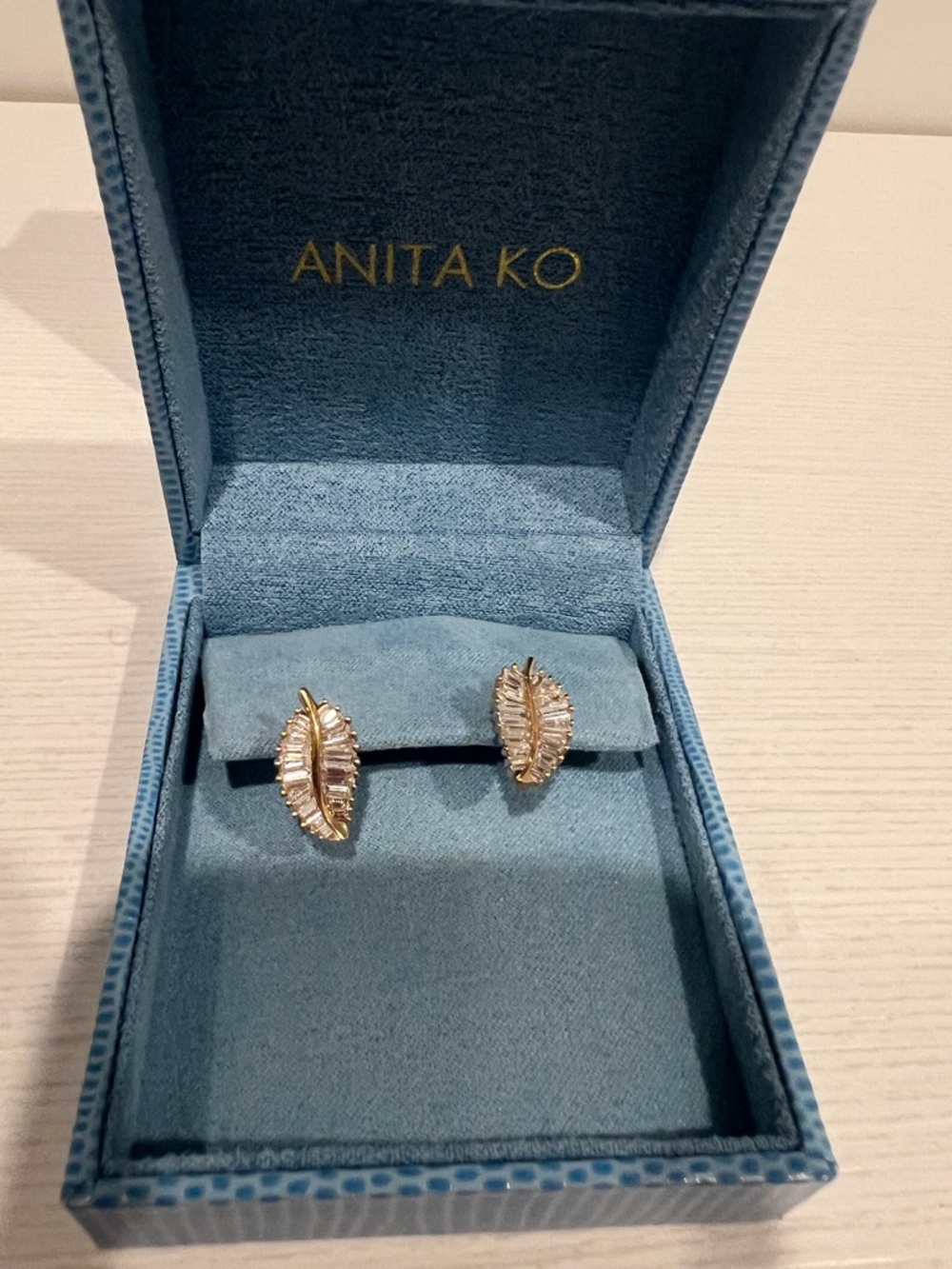 Anita Gold palm Leaf Baguette diamond Earrings Large- yellow Gold